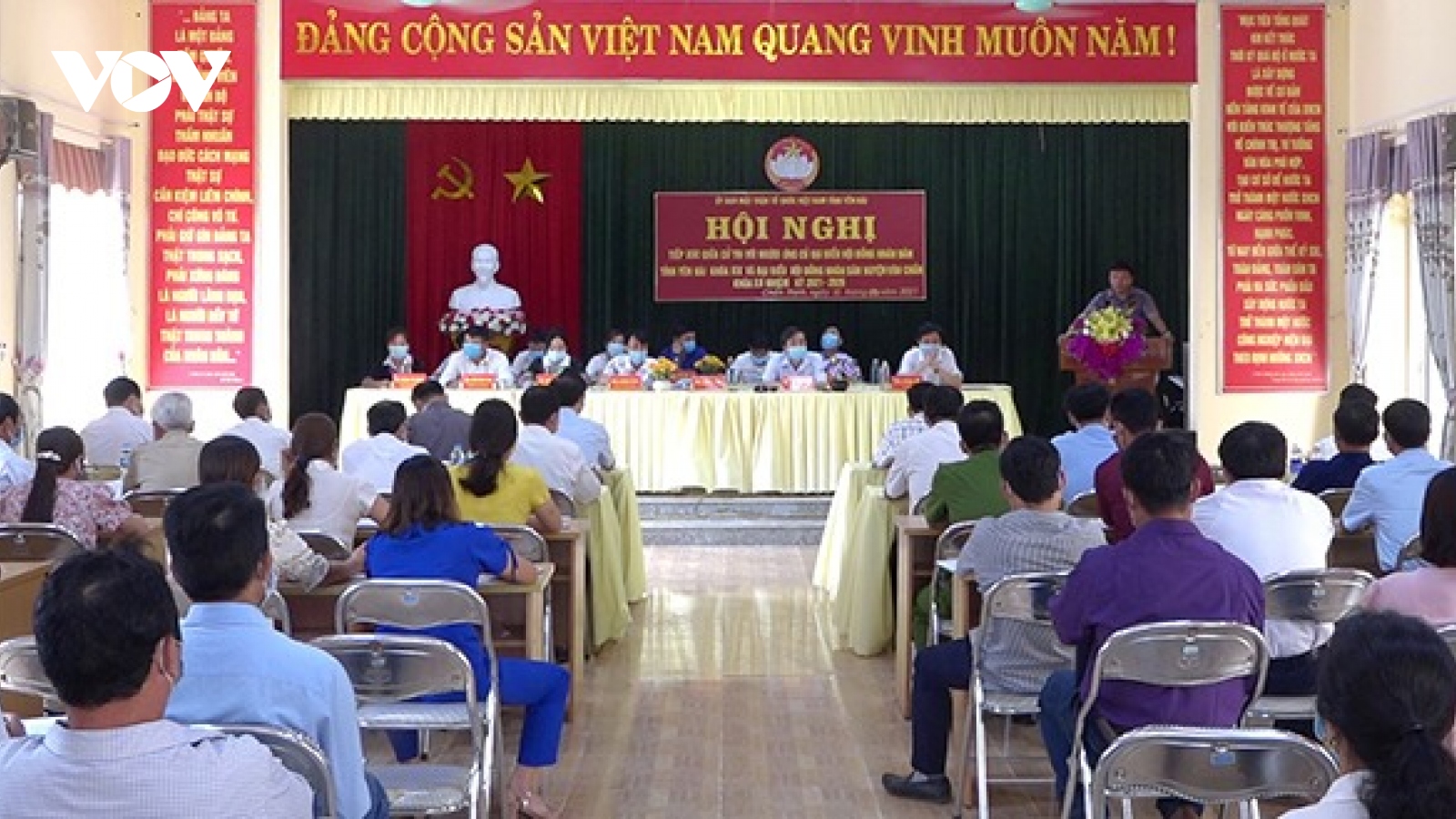 Phong trào thi đua “đi bầu đủ, đi bầu sớm” ở Yên Bái