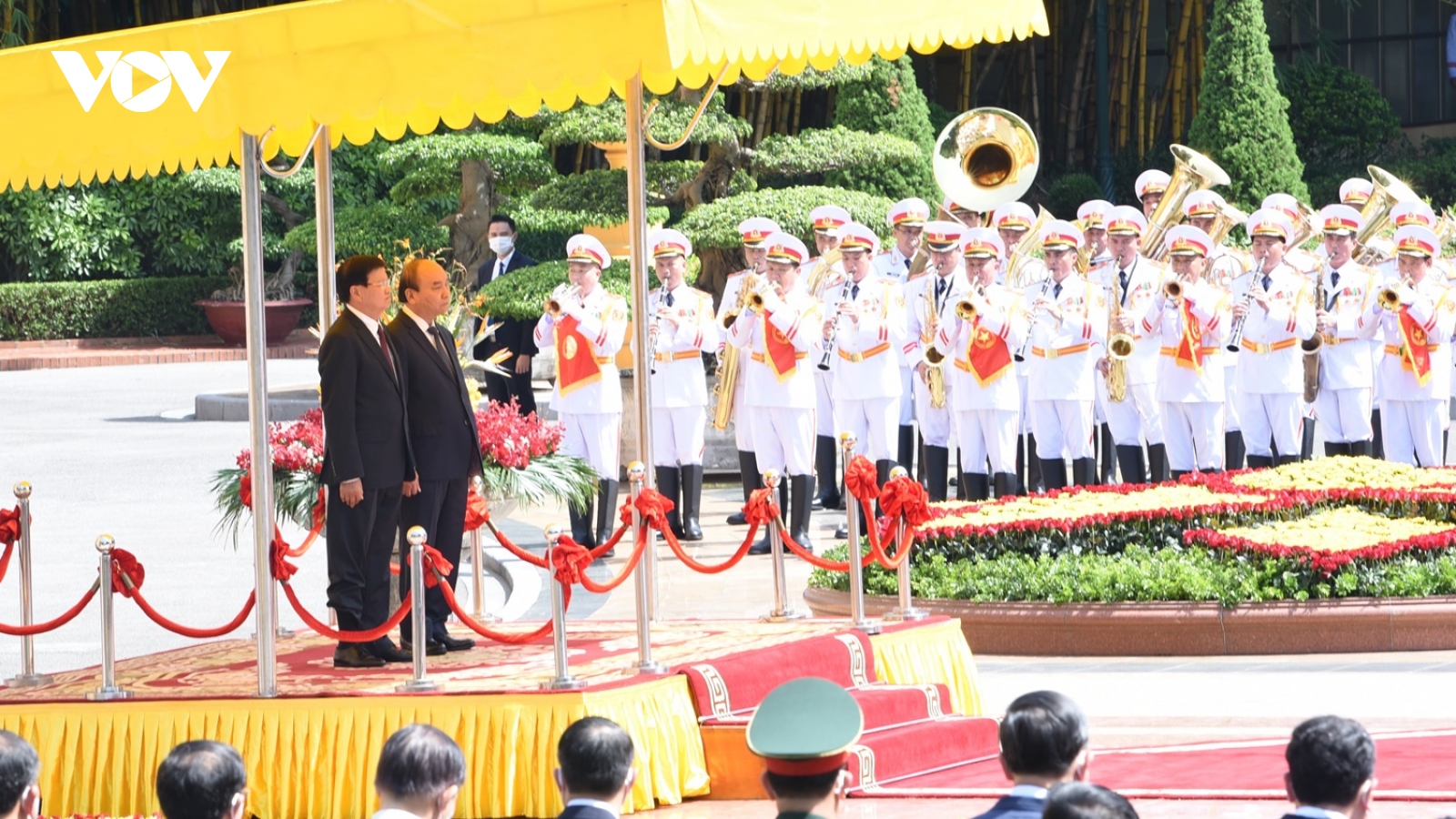 Báo chí Lào kỳ vọng quan hệ đặc biệt Việt Nam-Lào mãi trường tồn