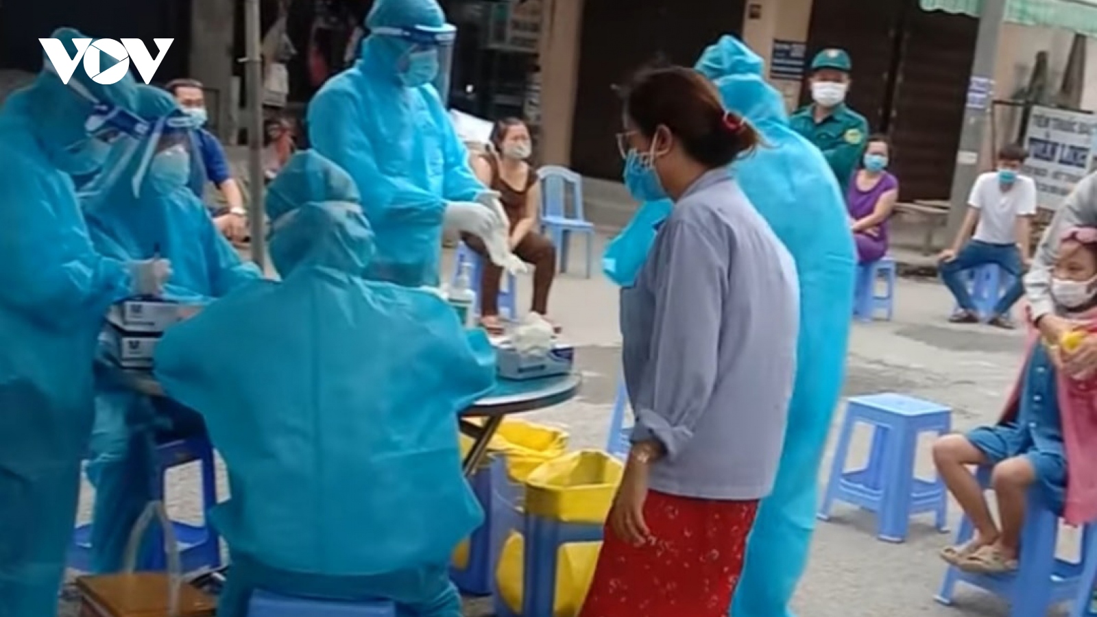 Thêm 6 người ở Tiền Giang nghi nhiễm SARS-CoV-2