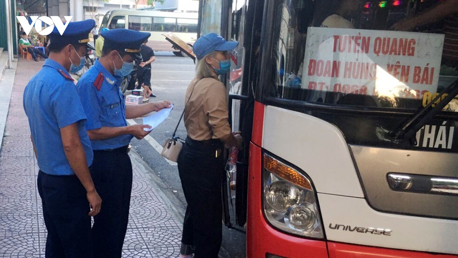  Lai Châu tiếp tục xử phạt và cấm hoạt động đối với nhiều phương tiện vận tải khách