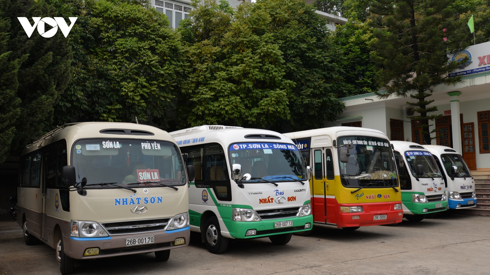 Sơn La tạm dừng hoạt động vận tải hành khách đi, đến huyện có dịch Covid-19