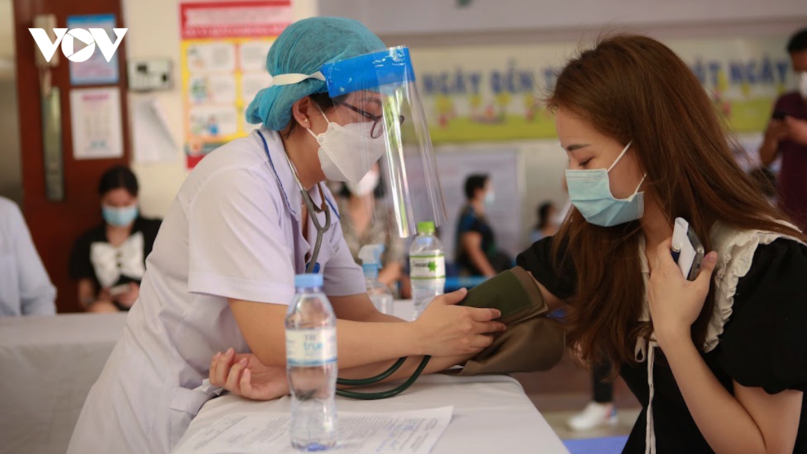 Hà Nội bắt đầu chiến dịch tiêm vaccine cho người dân trên địa bàn