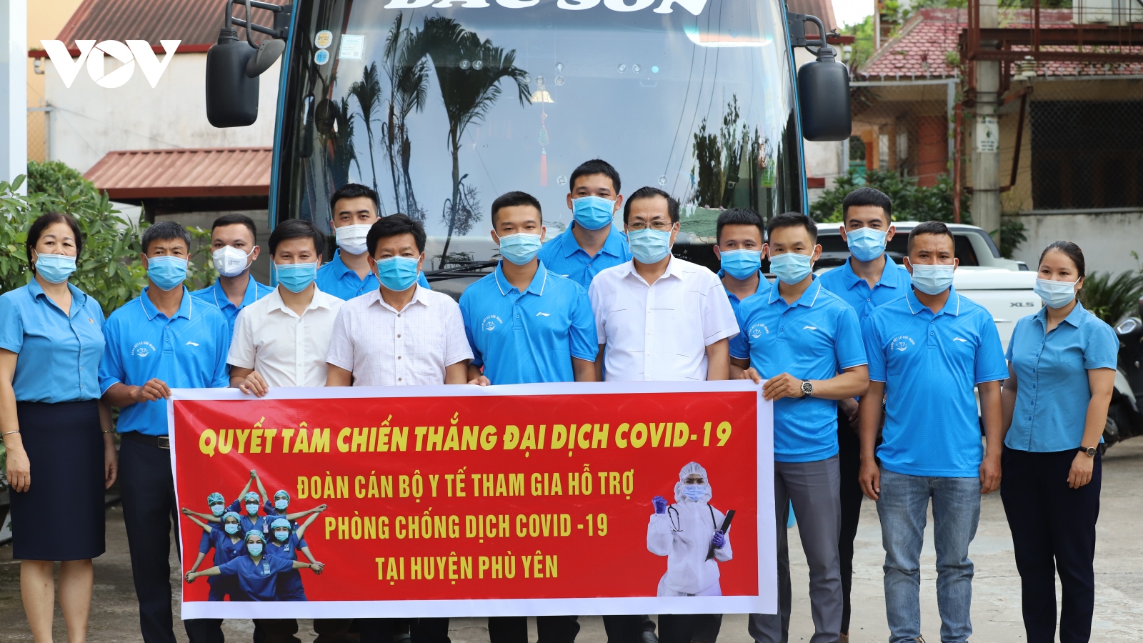 Sơn La tăng cường 35 cán bộ, nhân viên y tế hỗ trợ huyện có dịch Covid-19