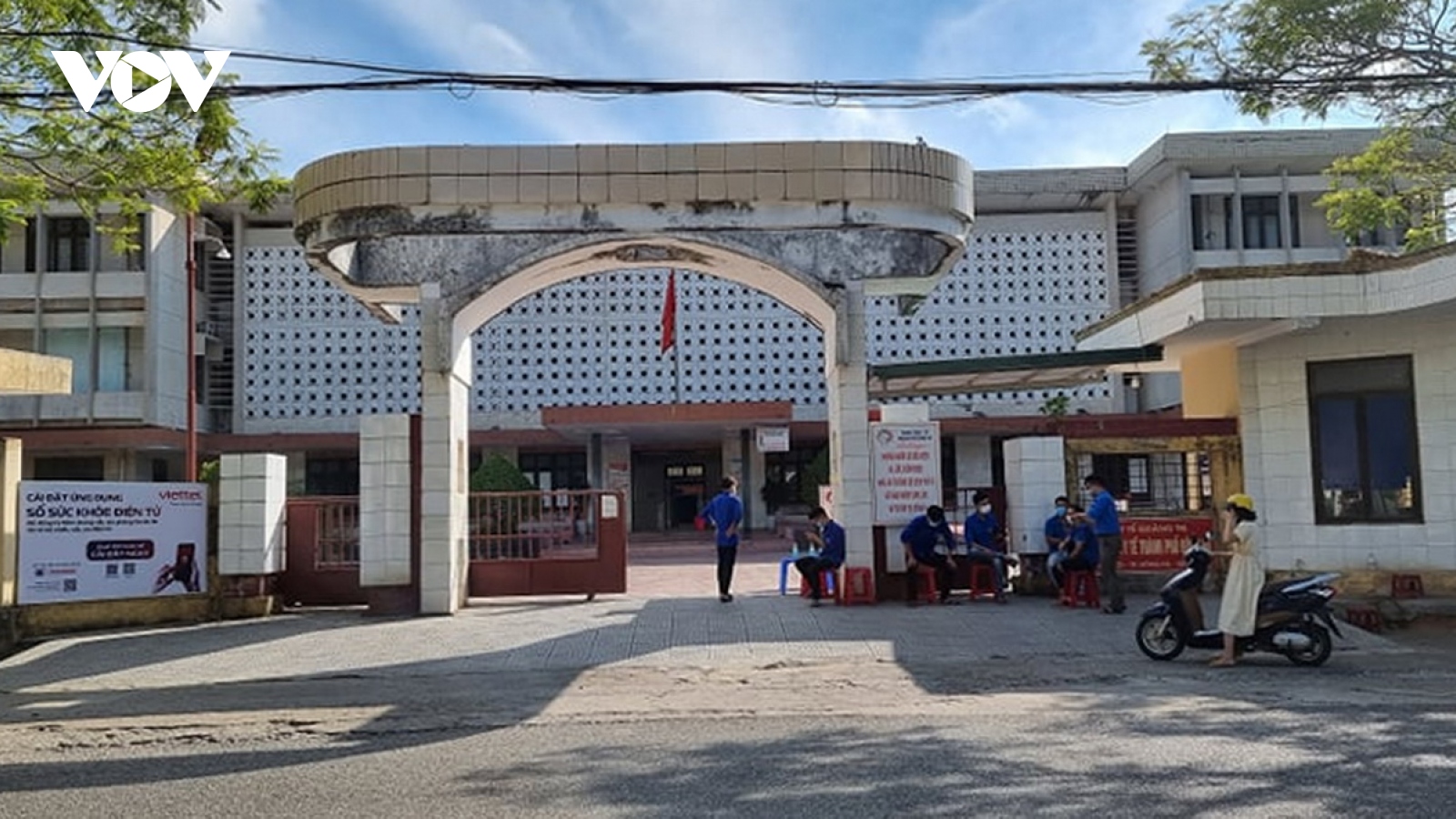 Quảng Trị tạm thời đóng cửa Trung tâm Y tế thành phố Đông Hà