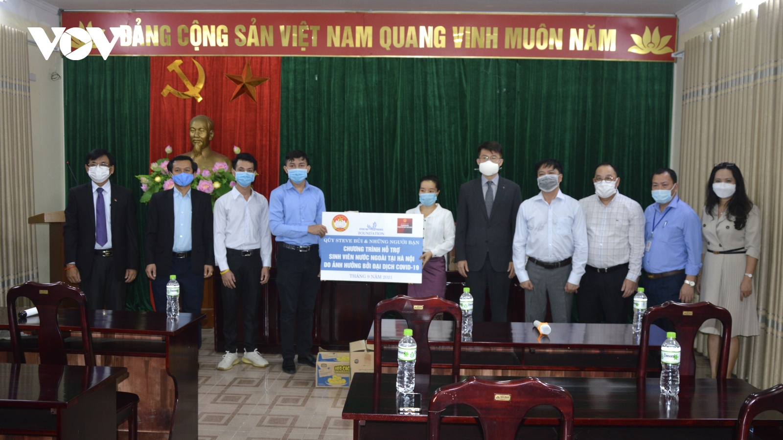 Hỗ trợ sinh viên quốc tế tại Việt Nam bị ảnh hưởng do COVID-19