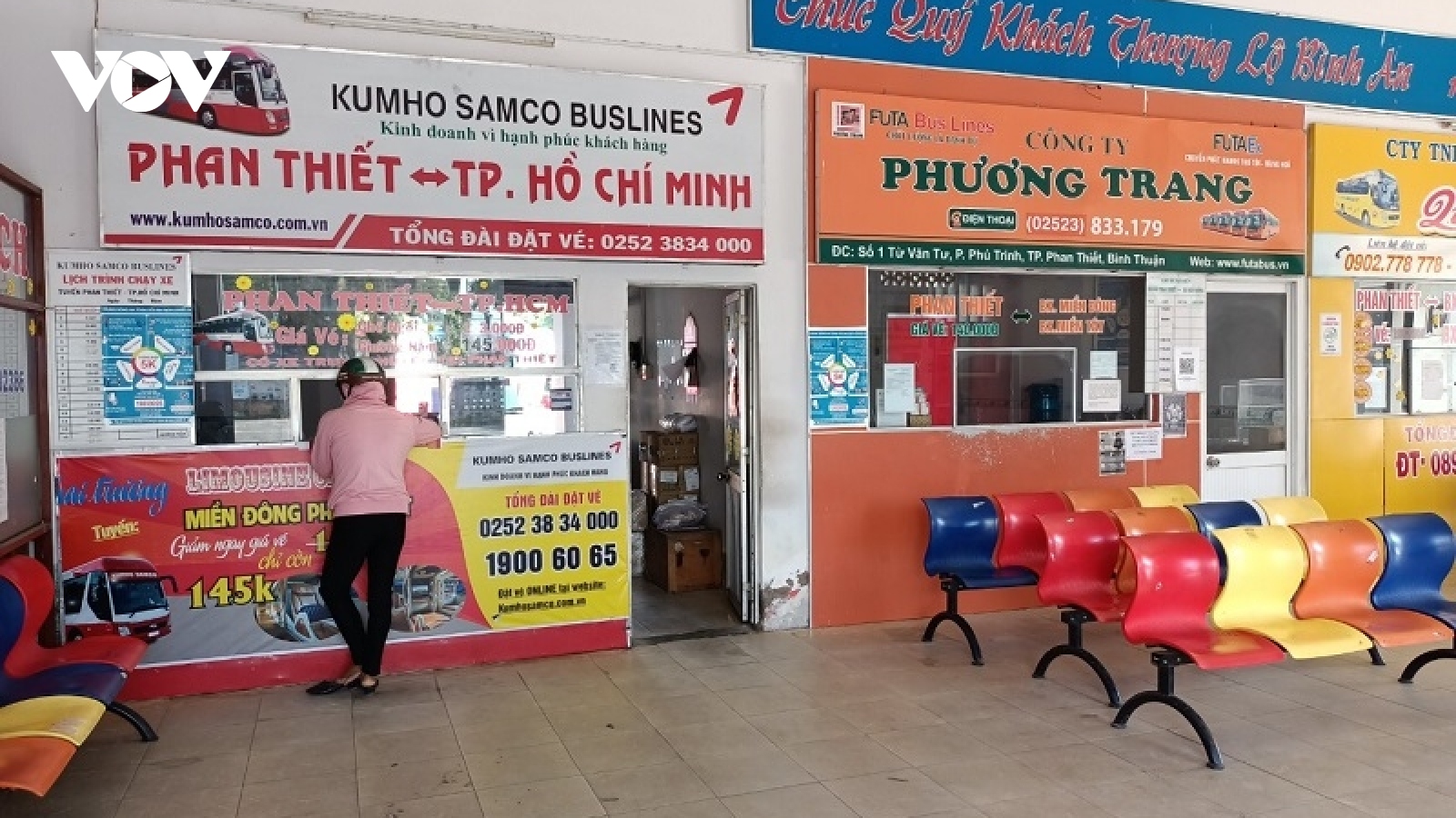 Vận tải hành khách Bình Thuận: Người dân e dè, chủ xe phấp phỏng