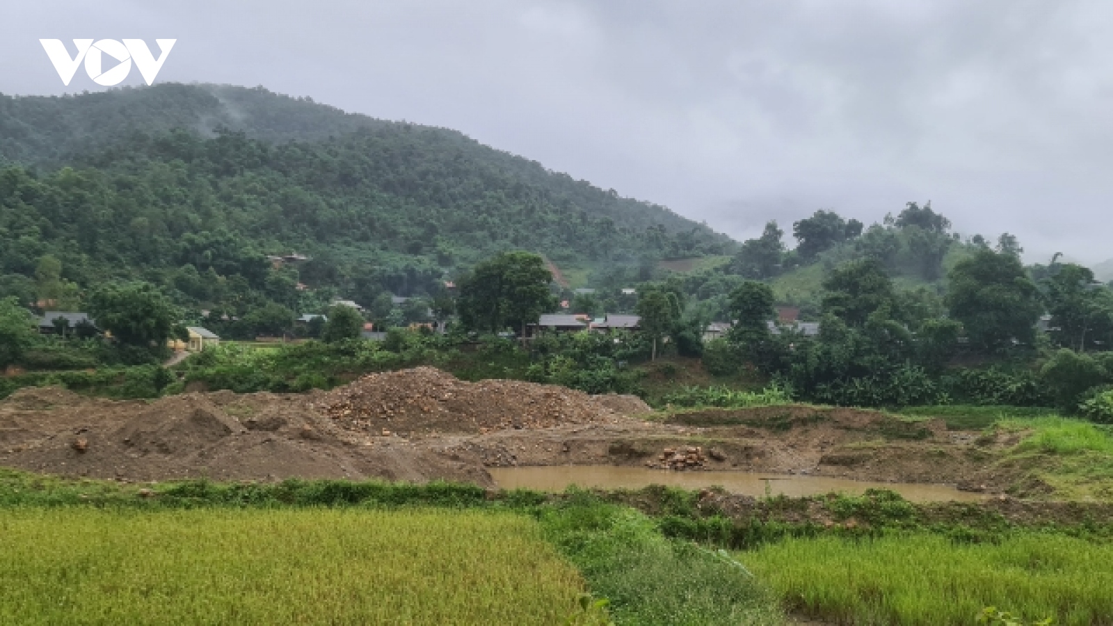 Sơn La kiểm tra việc khai thác vàng trái phép trên suối Nậm Hua