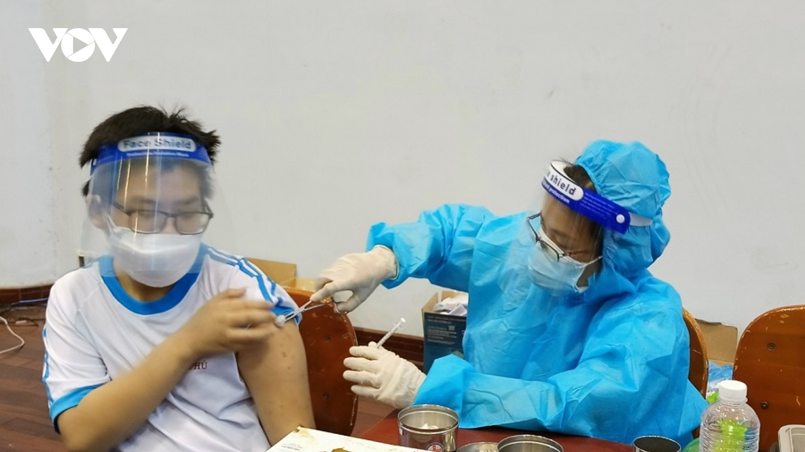 Nghệ An và Bình Thuận triển khai chiến dịch tiêm vaccine Covid-19 cho học sinh