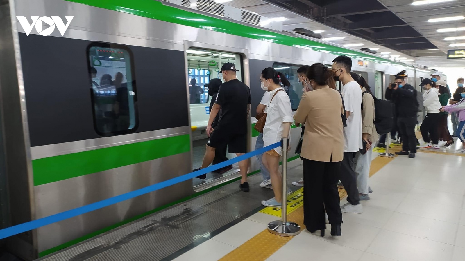 Hà Nội Metro kiến nghị đầu tư 8,2 tỷ lắp thêm tường chắn ke ga tàu Cát Linh - Hà Đông
