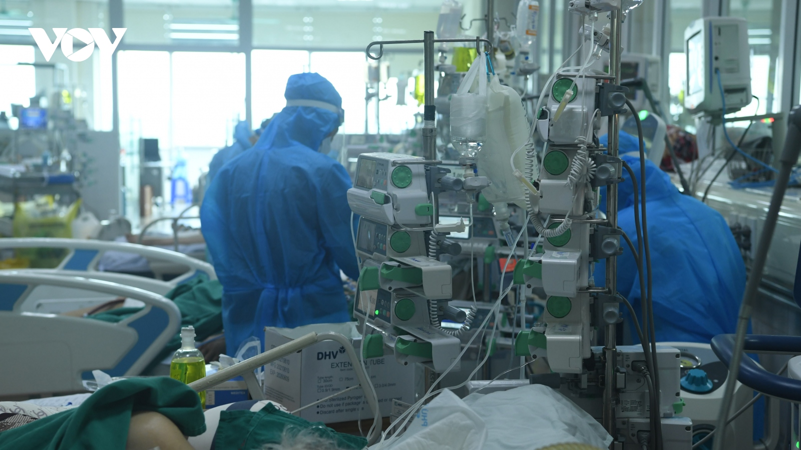 F0 tiếp tục tăng cao, Hà Nội được Bộ Y tế cấp phát khẩn 200.000 viên Molnupiravir
