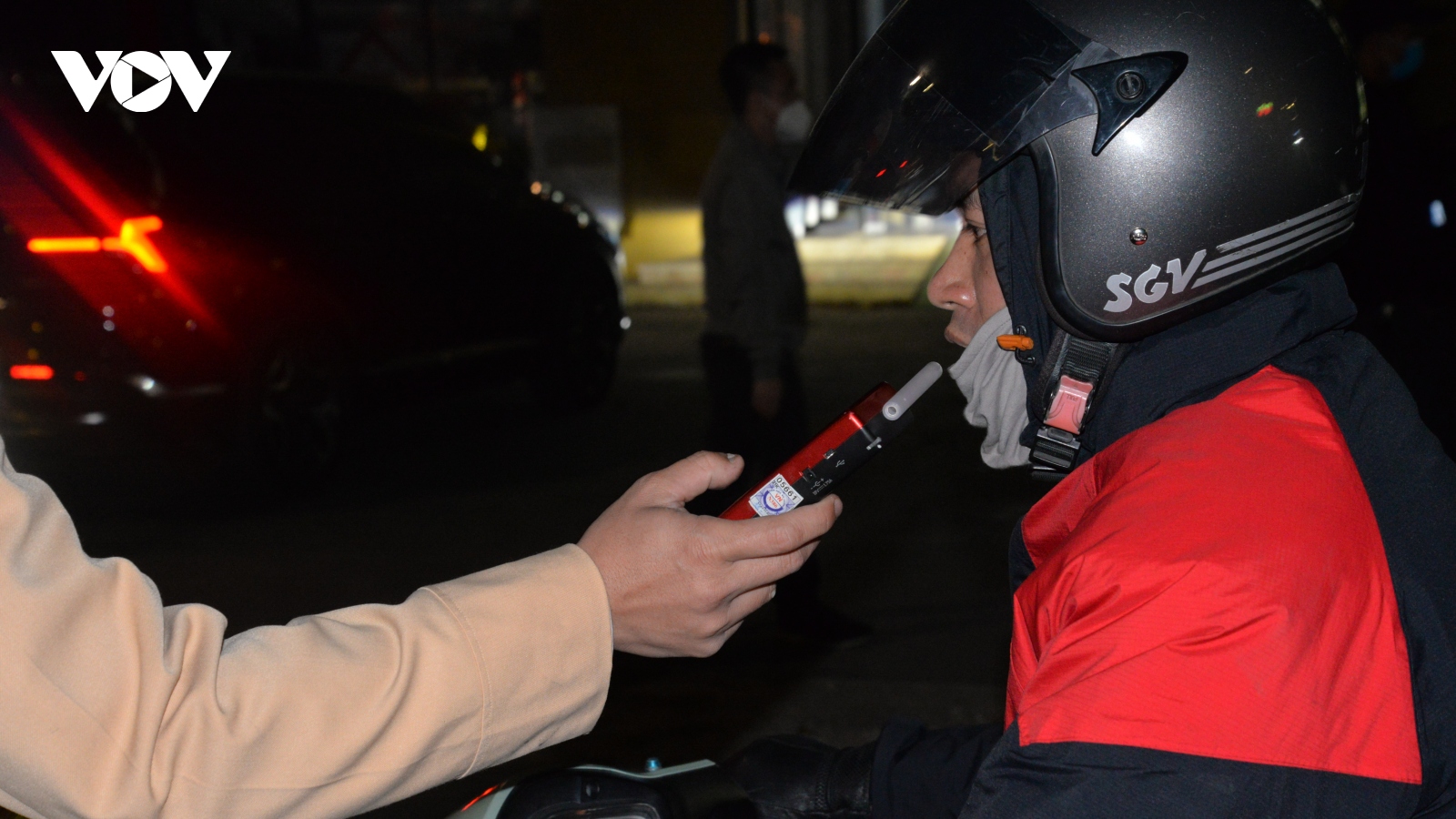 Quảng Ninh ra quân kiểm tra, xử lý vi phạm an toàn giao thông dịp cuối năm