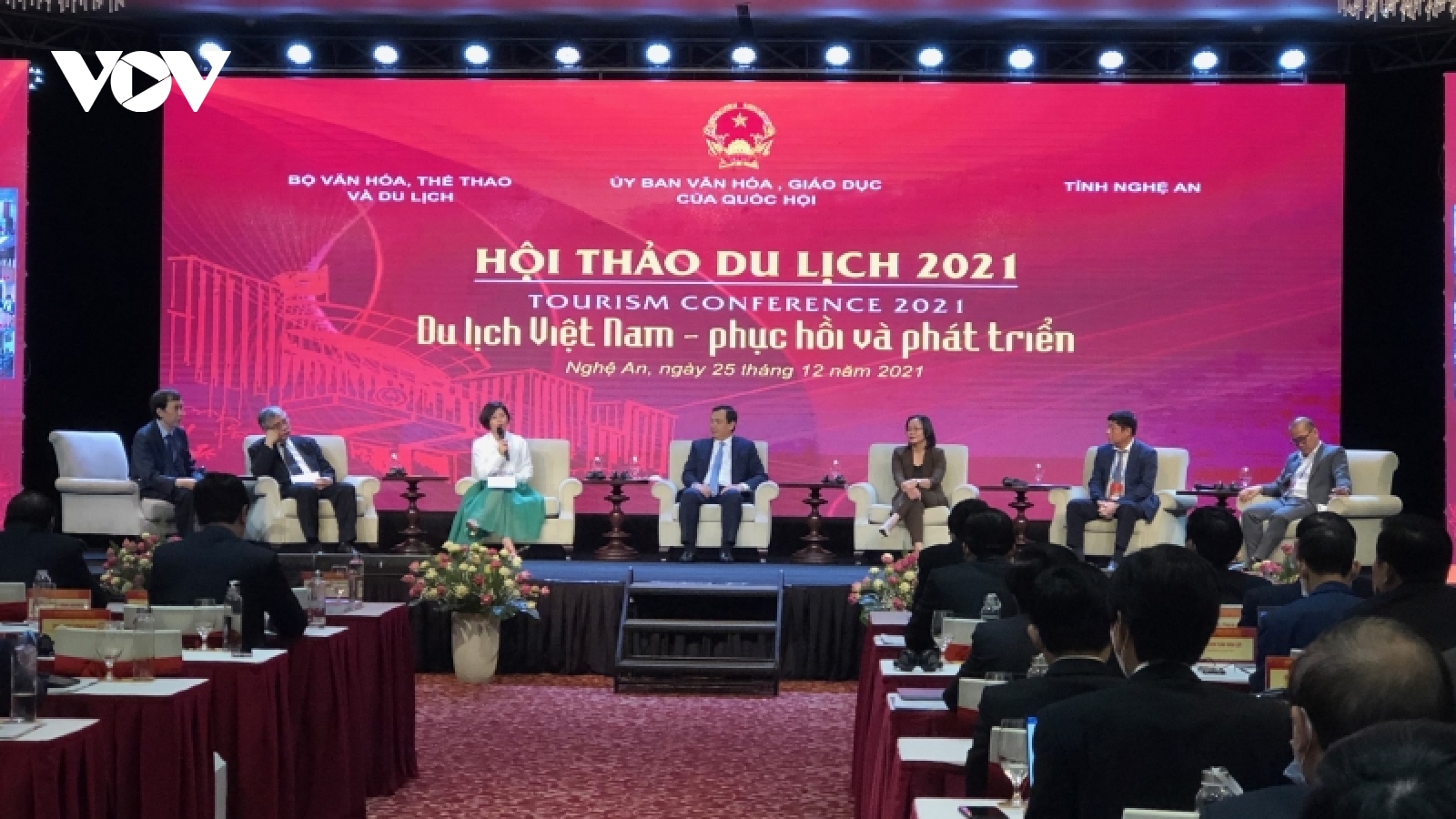 Chủ tịch Quốc hội Vương Đình Huệ dự Hội nghị “Du lịch Việt Nam – phục hồi và phát triển”