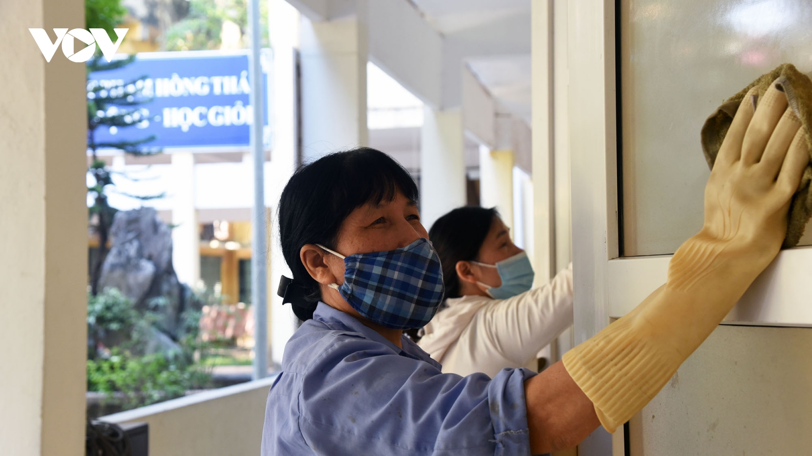 Trường học tại Hà Nội gấp rút chuẩn bị đón học sinh trở lại từ đầu tuần sau