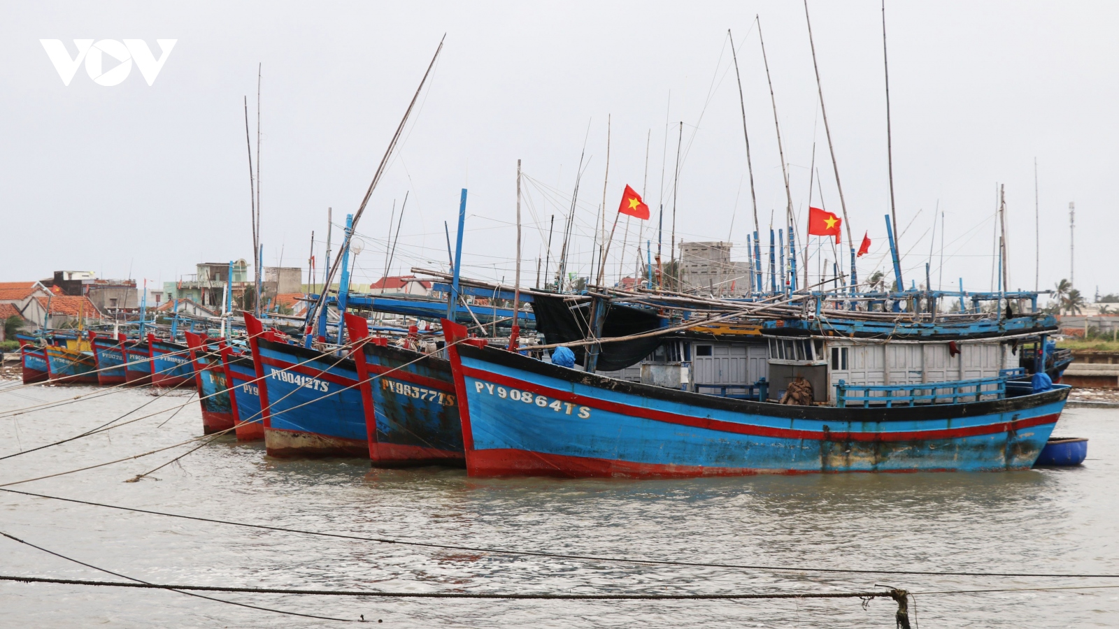 Các địa phương khẩn trương chuẩn bị ứng phó với bão số 9