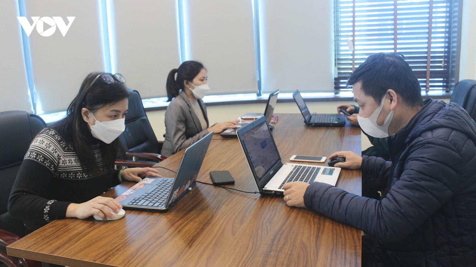Cận cảnh hoạt động của trạm y tế online đầu tiên ở Hà Nội 