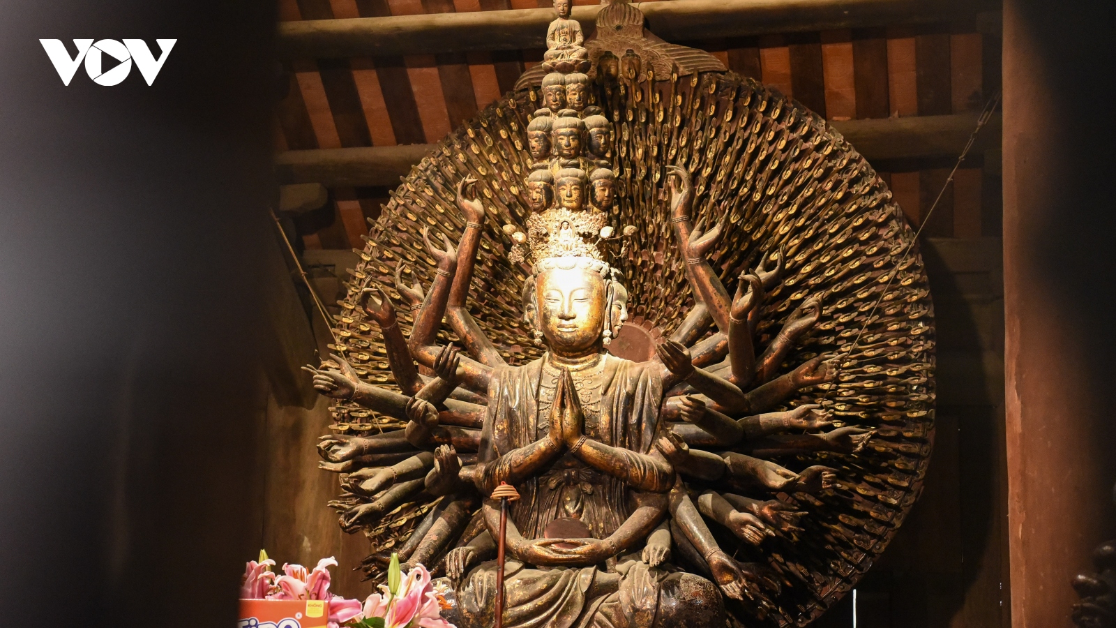 Độc đáo pho tượng Phật Bà nghìn mắt nghìn tay ở Bắc Ninh