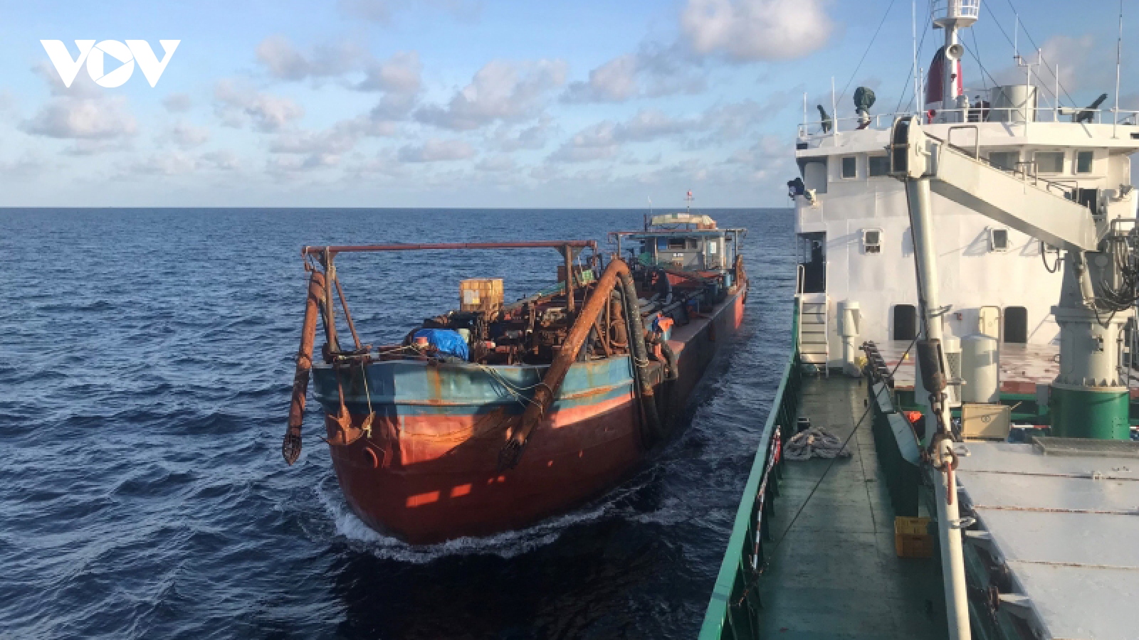 Chậm xử lý tàu cá, ngư dân khai thác thủy sản bất hợp pháp