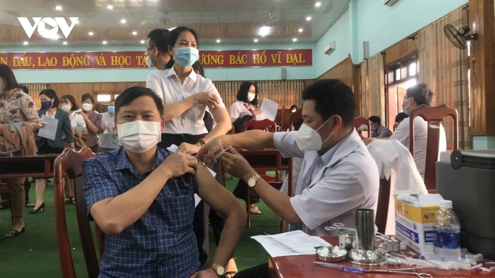 Đắk Nông sẽ hoàn thành tiêm mũi 3 vaccine phòng Covid-19 trong tháng 3