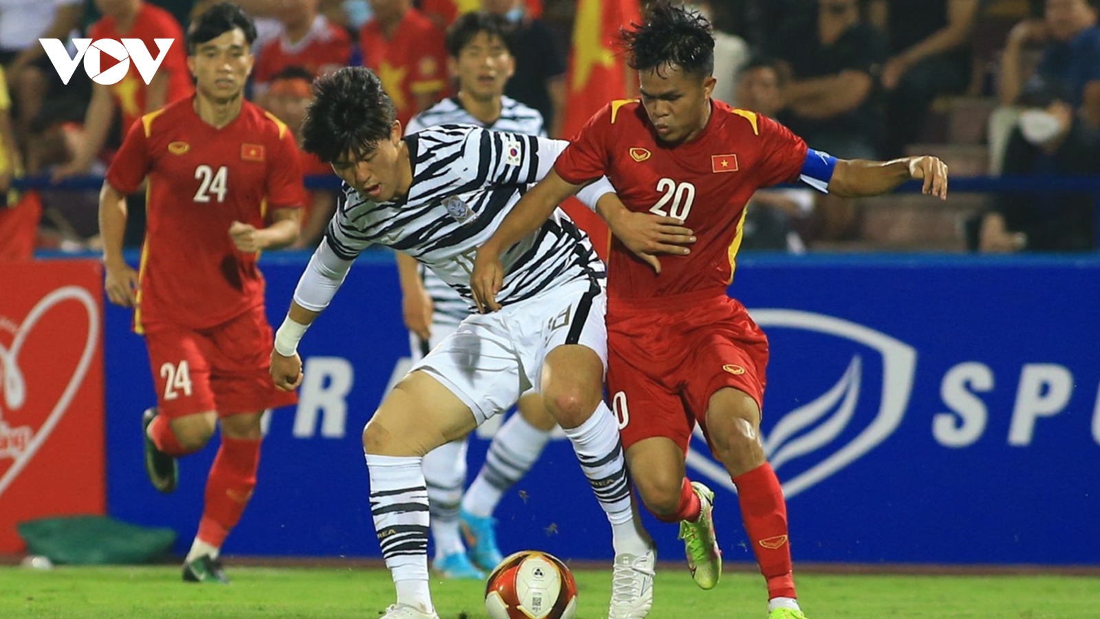 Lịch thi đấu bóng đá hôm nay (22/4): U23 Việt Nam tái đấu U20 Hàn Quốc