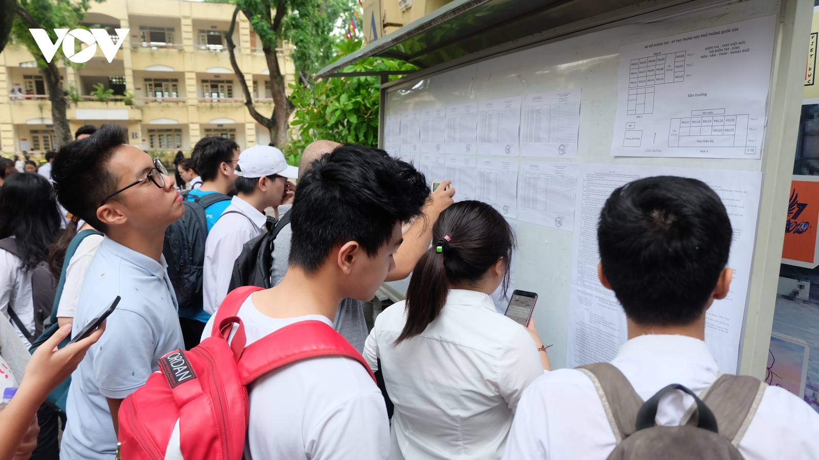 Trường học tại Hà Nội thực hiện mỗi học sinh một thời khóa biểu riêng