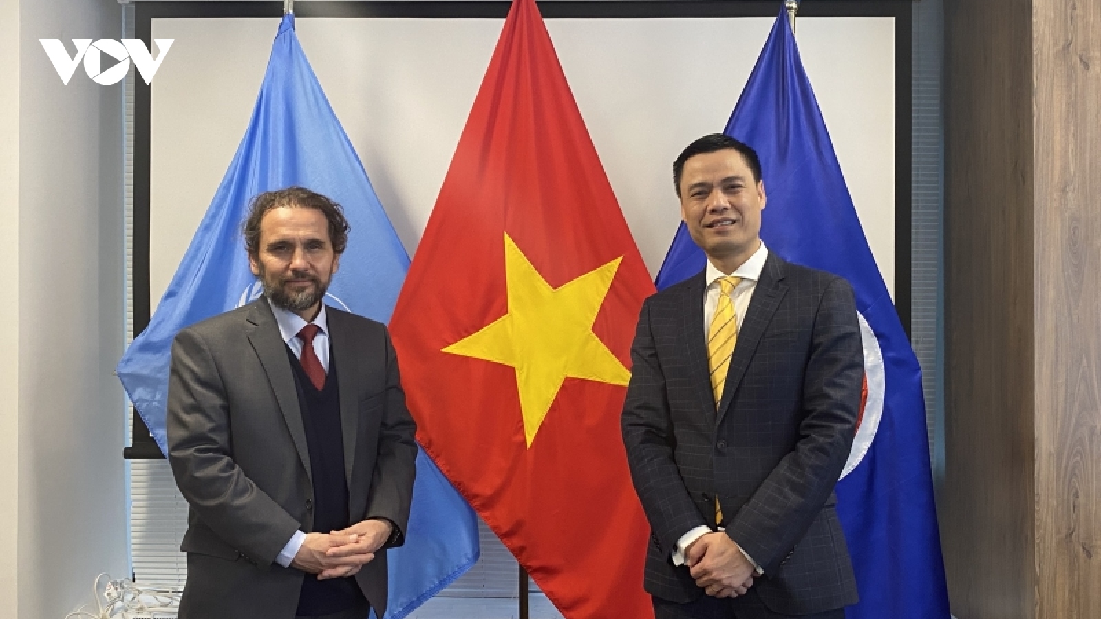Đại sứ Việt Nam tại LHQ tiếp Đặc phái viên Công ước Quốc tế về cấm mìn sát thương