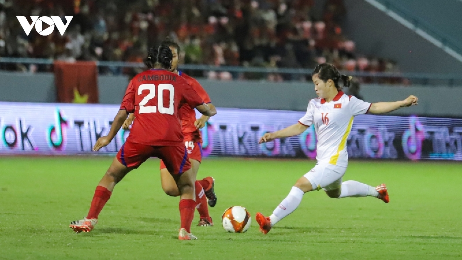 ĐT bóng đá nữ Việt Nam đối đầu Myanmar ở bán kết SEA Games 31 