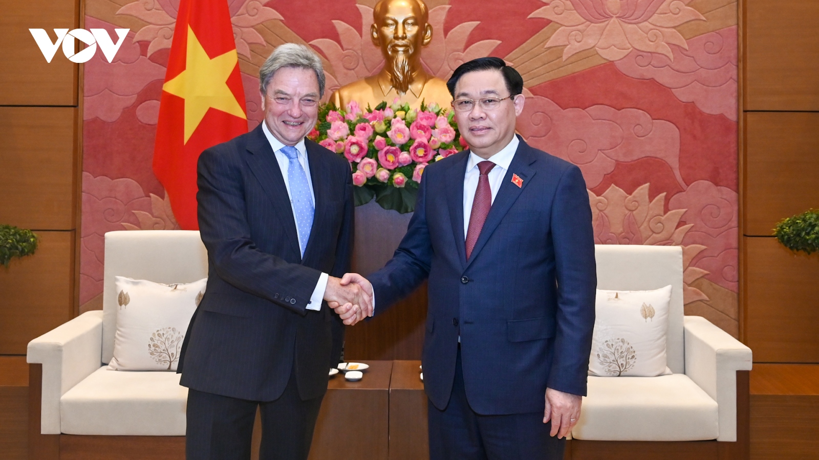 Chủ tịch Quốc hội: Việt Nam sẽ là trung tâm trung chuyển để Boeing làm cứ điểm chiến lược