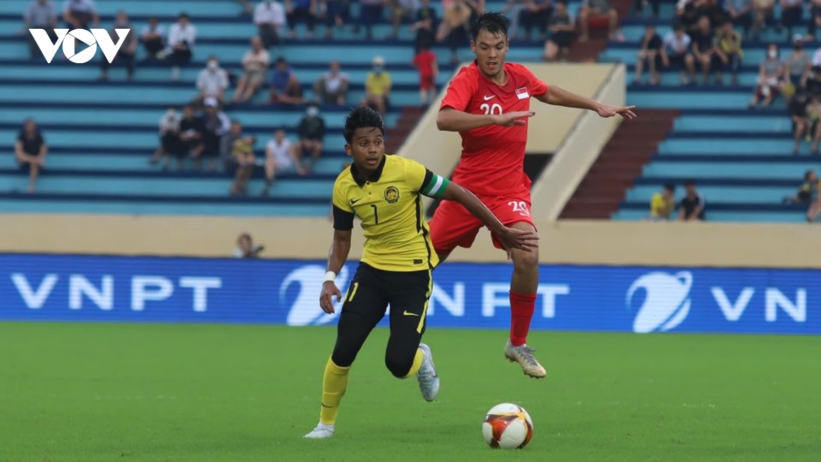 U23 Singapore hòa U23 Malaysia sau màn "rượt đuổi" hấp dẫn
