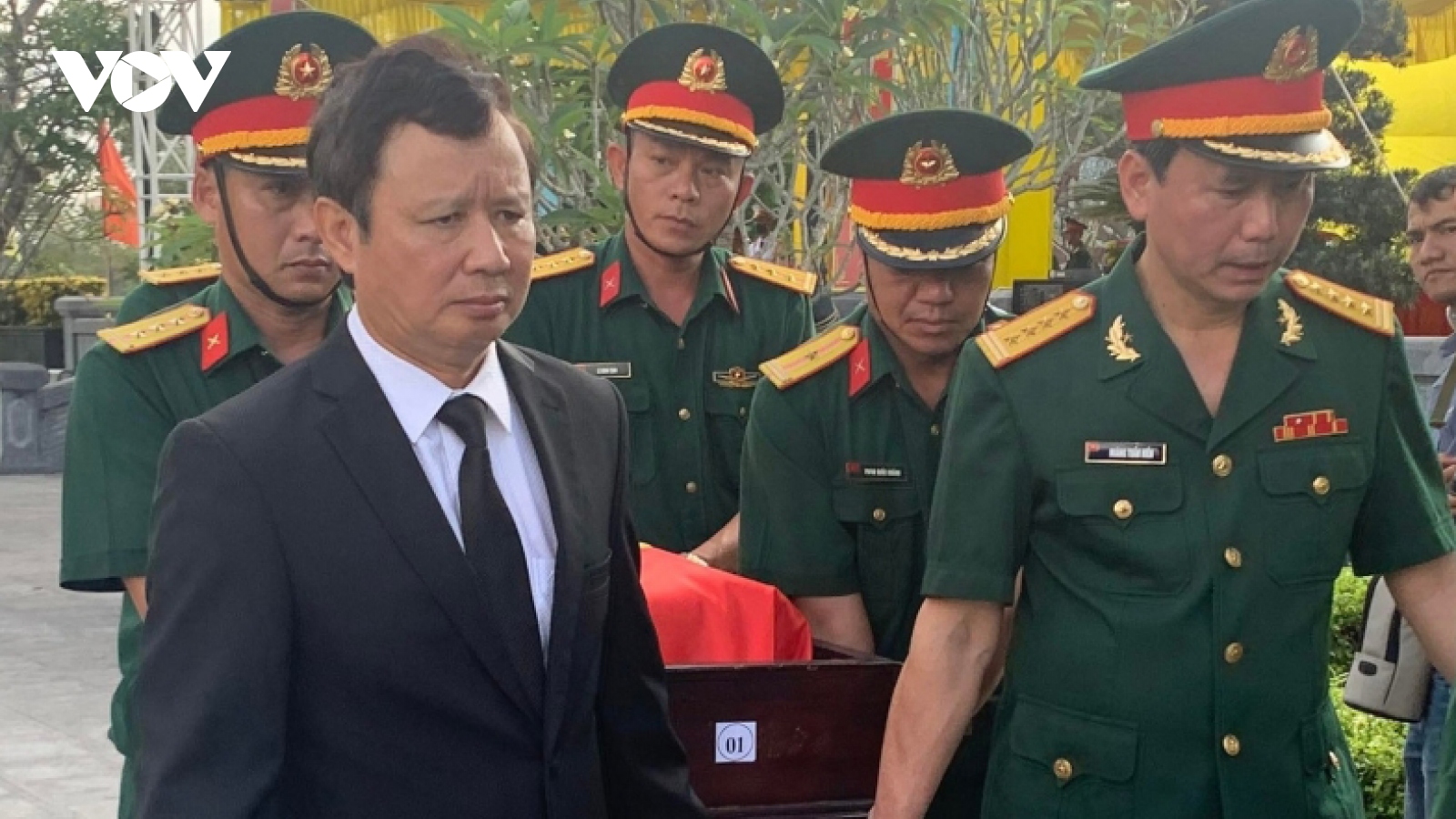 Thừa Thiên Huế tổ chức truy điệu và an táng 16 hài cốt liệt sĩ hy sinh ở Lào