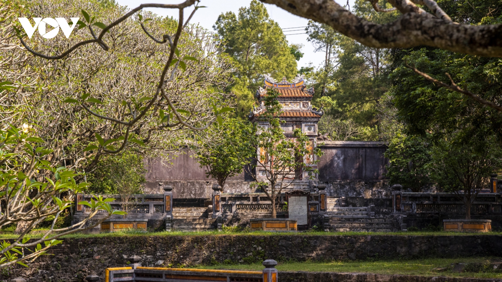 Nơi lưu giữ kiến trúc điển hình của lăng mộ hoàng hậu triều Nguyễn