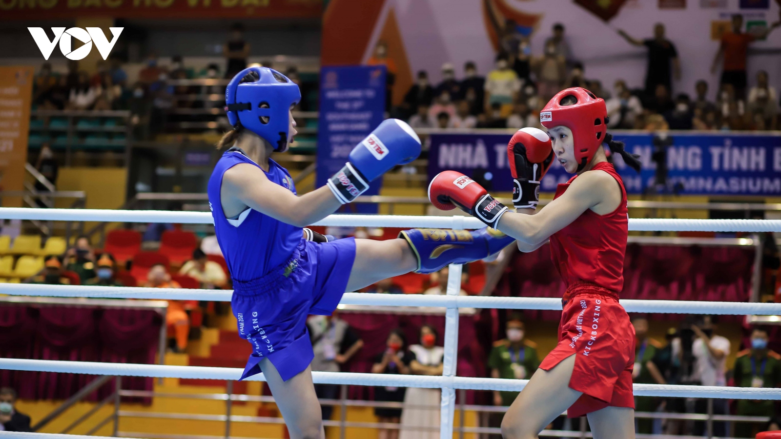 Kick boxing Việt Nam có 2 VĐV đầu tiên vào chung kết