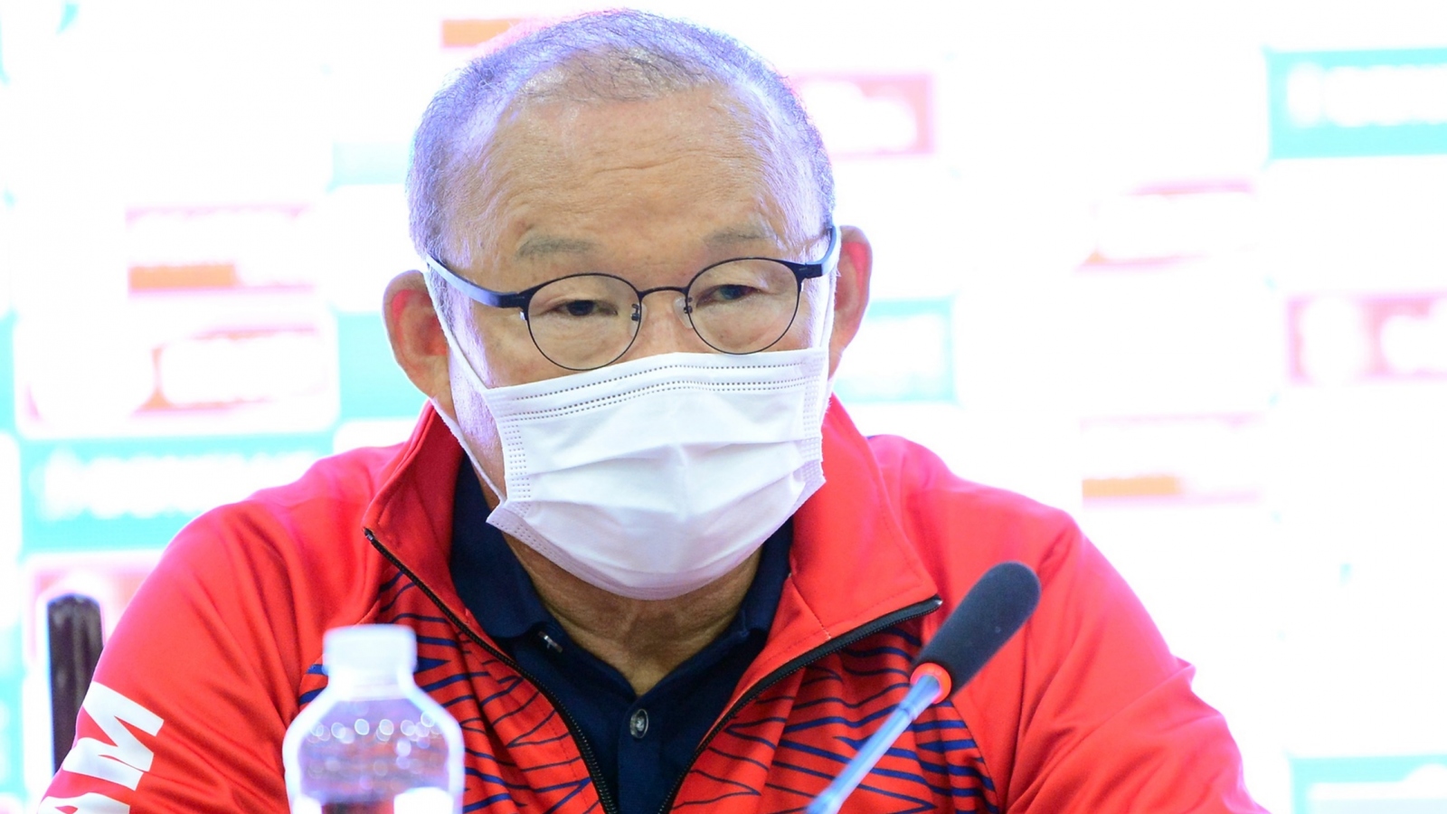 HLV Park Hang Seo hết lời khen ngợi thuyền trưởng của U23 Thái Lan