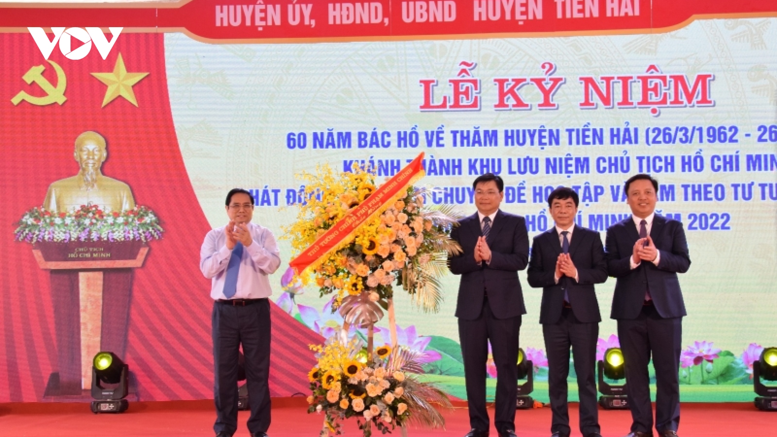 Thủ tướng Phạm Minh Chính dự Lễ kỷ niệm 60 năm Bác Hồ về thăm Tiền Hải