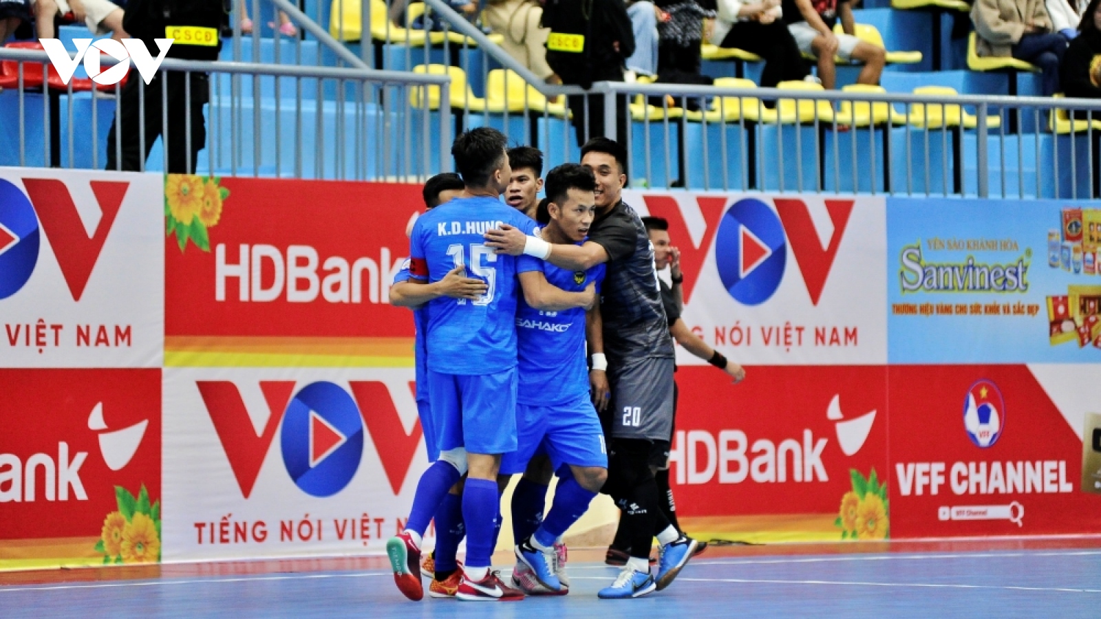 Sahako FC thắng kịch tính Thái Sơn Nam