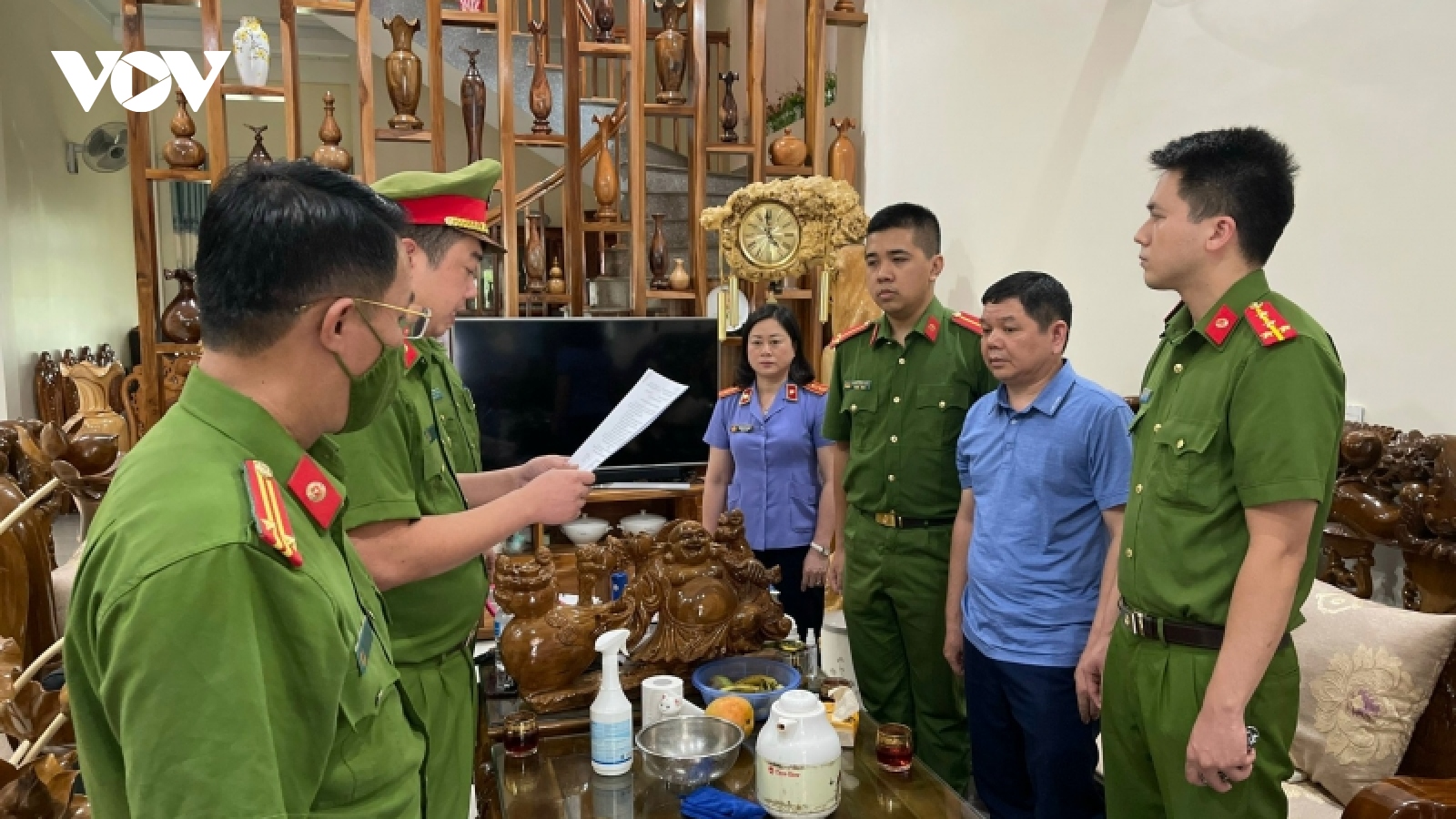 Khởi tố, bắt tạm giam Trưởng khoa Dược, Bệnh viện Đa khoa Sơn La liên quan vụ Việt Á