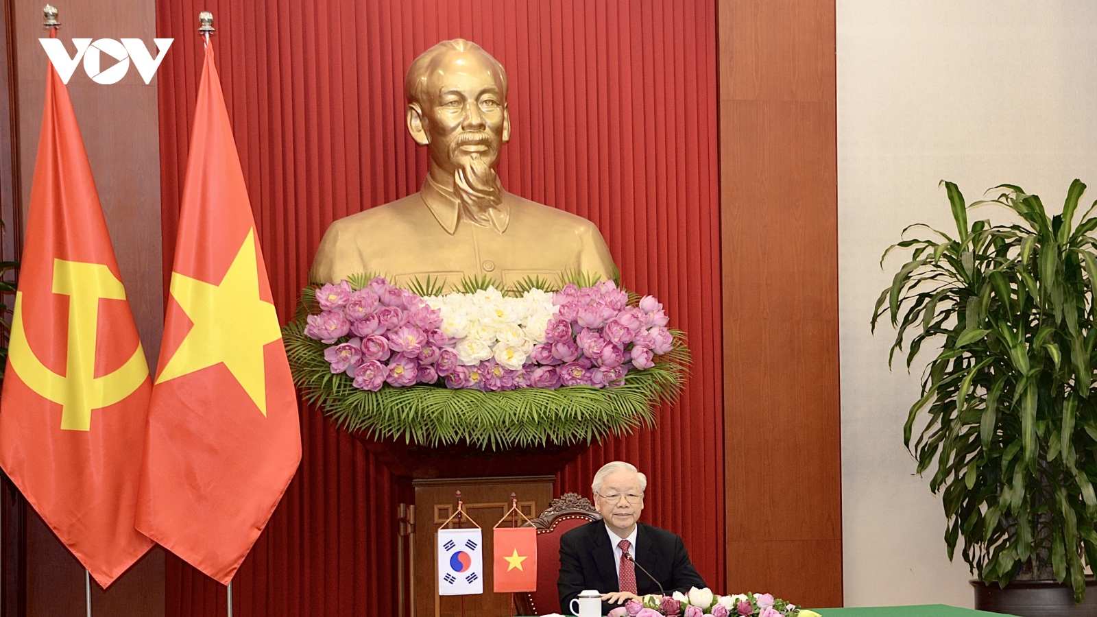Tổng Bí thư Nguyễn Phú Trọng hội đàm trực tuyến với Tổng thống Hàn Quốc Yoon Suk-yeol