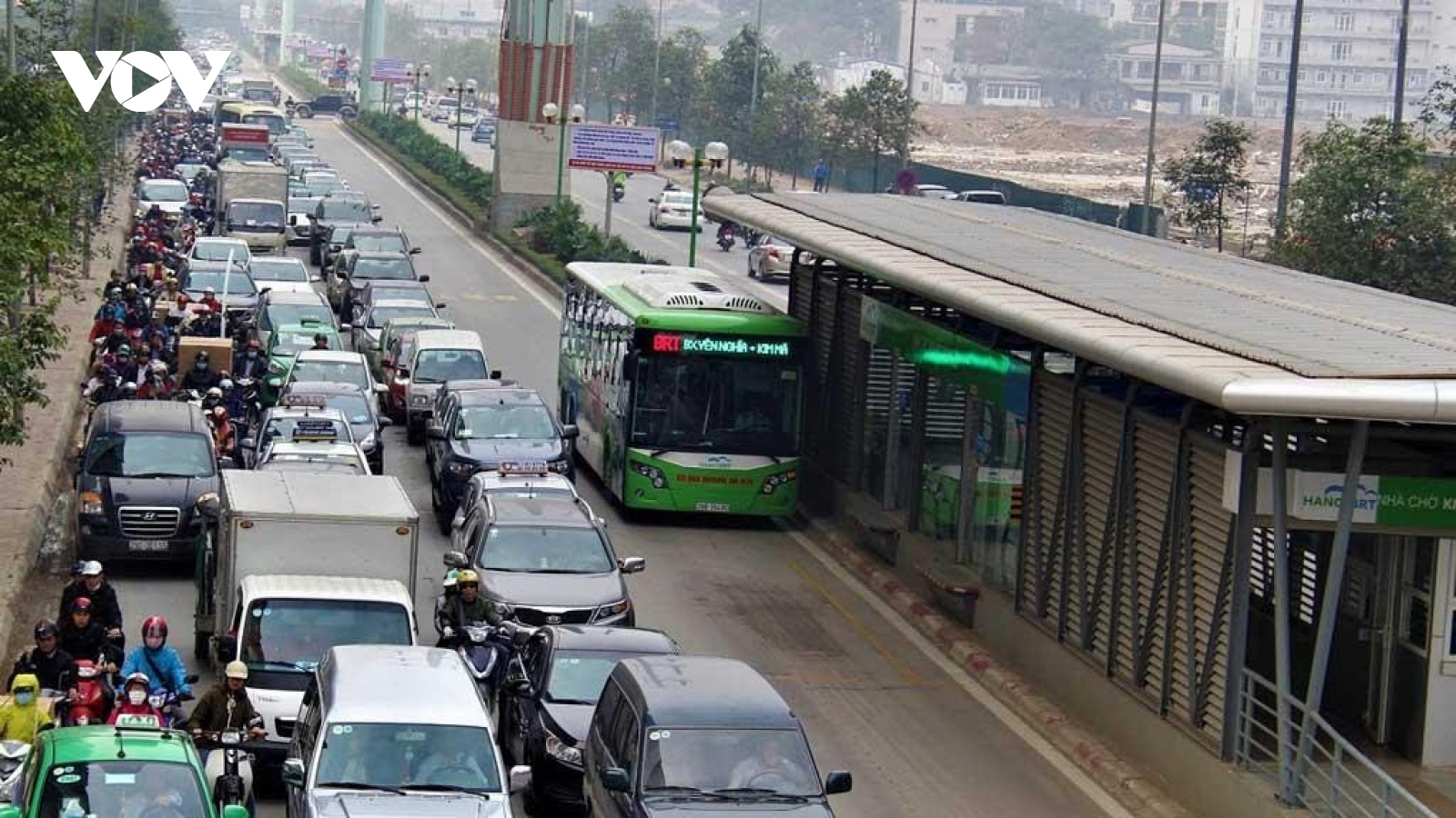 Buýt nhanh BRT và bài học về quy trách nhiệm