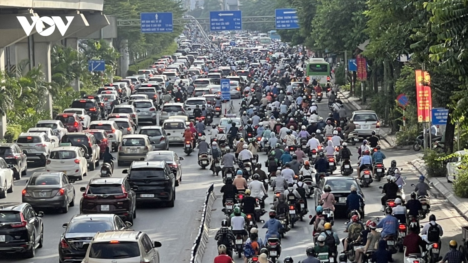 3 tuần thí điểm phân làn đường Nguyễn Trãi, ý thức người dân dần được cải thiện