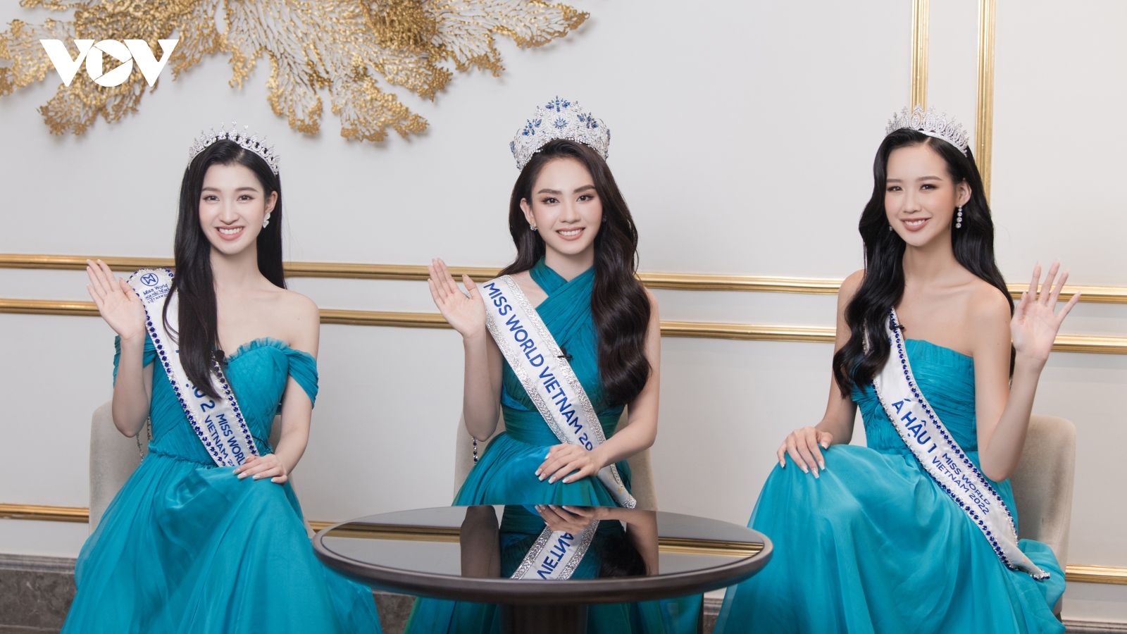 Hoa hậu Mai Phương và Á hậu Bảo Ngọc, Phương Nhi tiết lộ "tật xấu" của nhau
