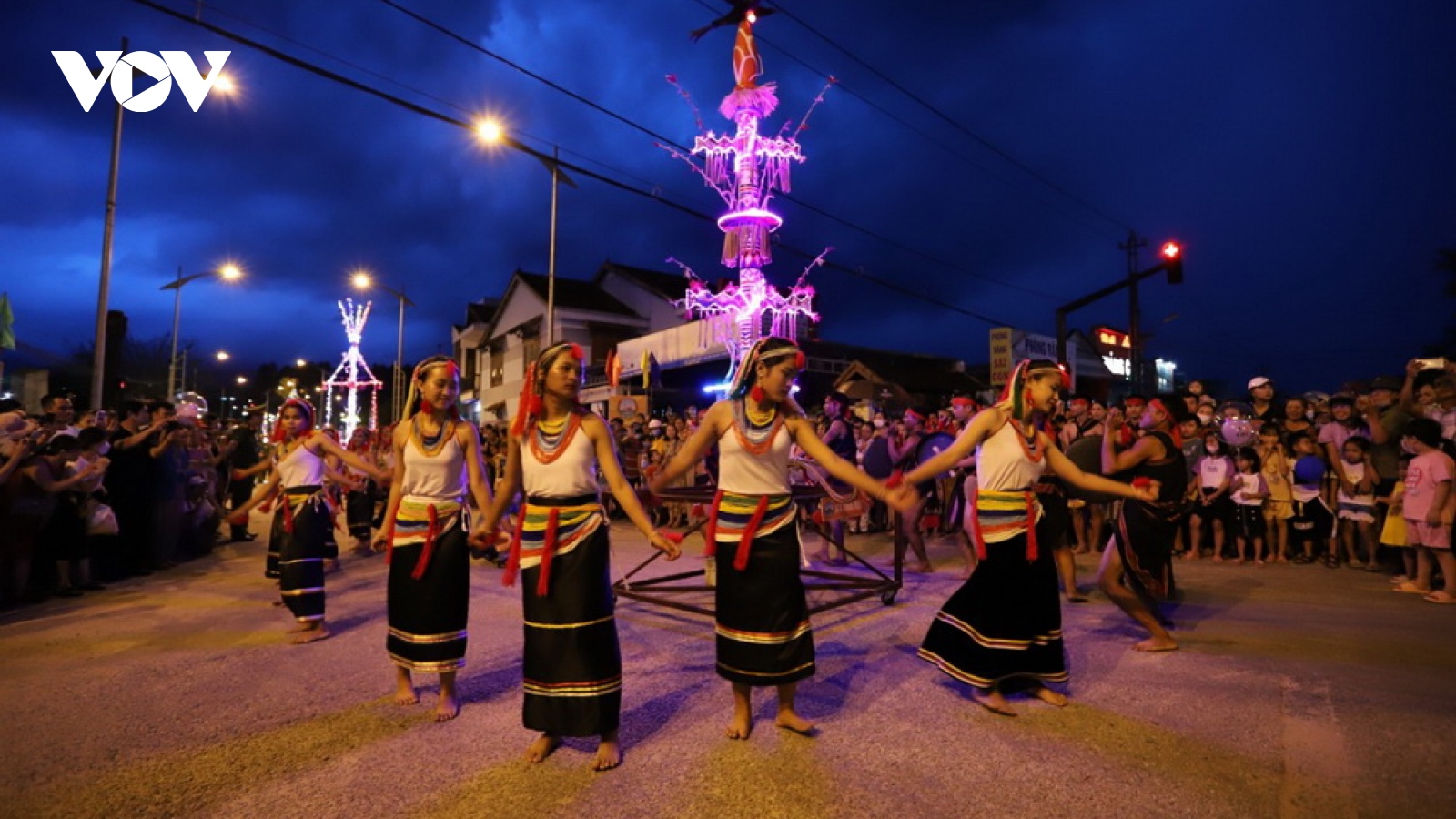 Khai mạc Lễ hội văn hóa các dân tộc chủ đề “Âm vang đại ngàn năm 2022”
