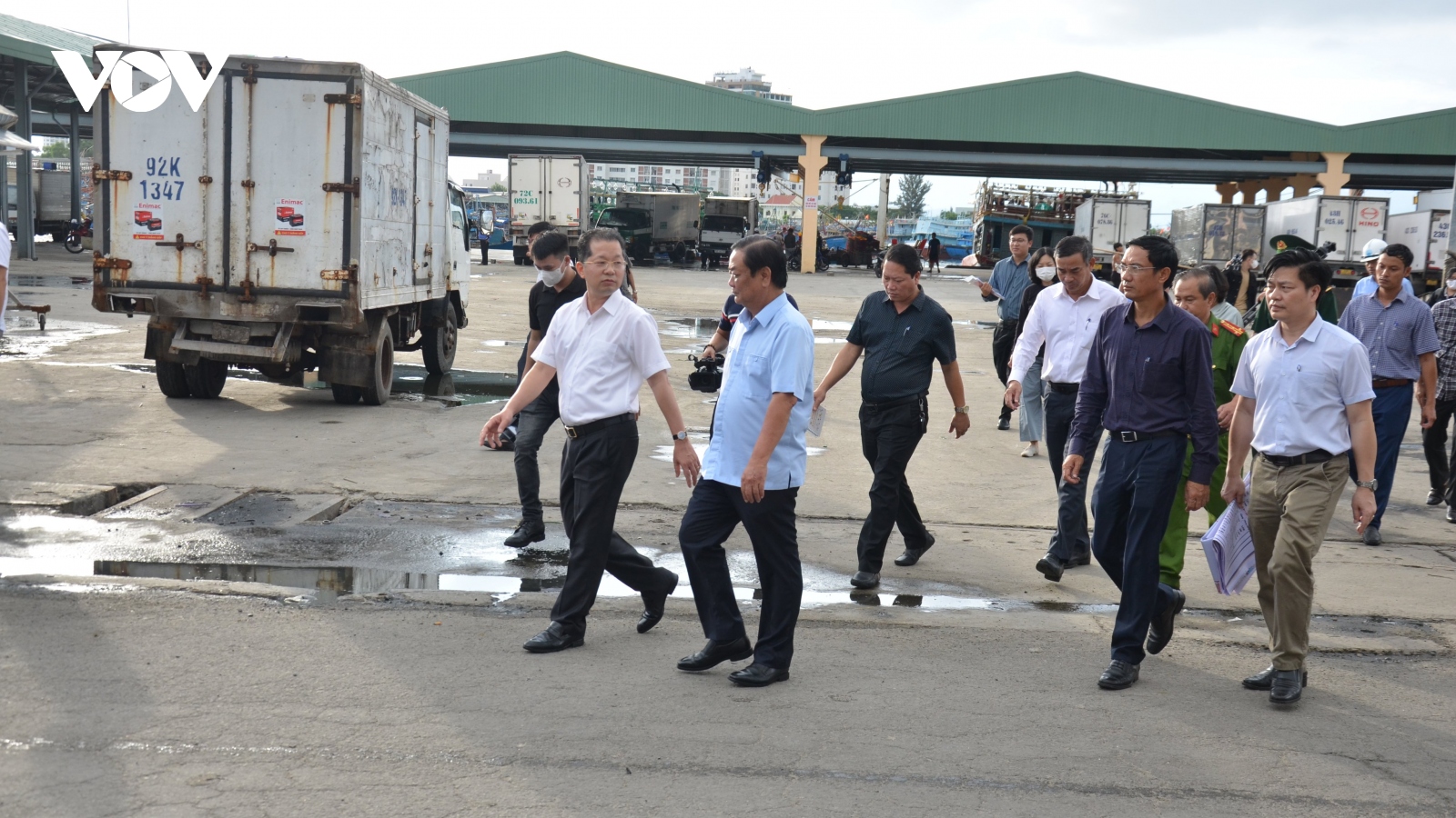 Bộ trưởng Lê Minh Hoan kiểm tra công tác ứng phó bão Noru tại Đà Nẵng