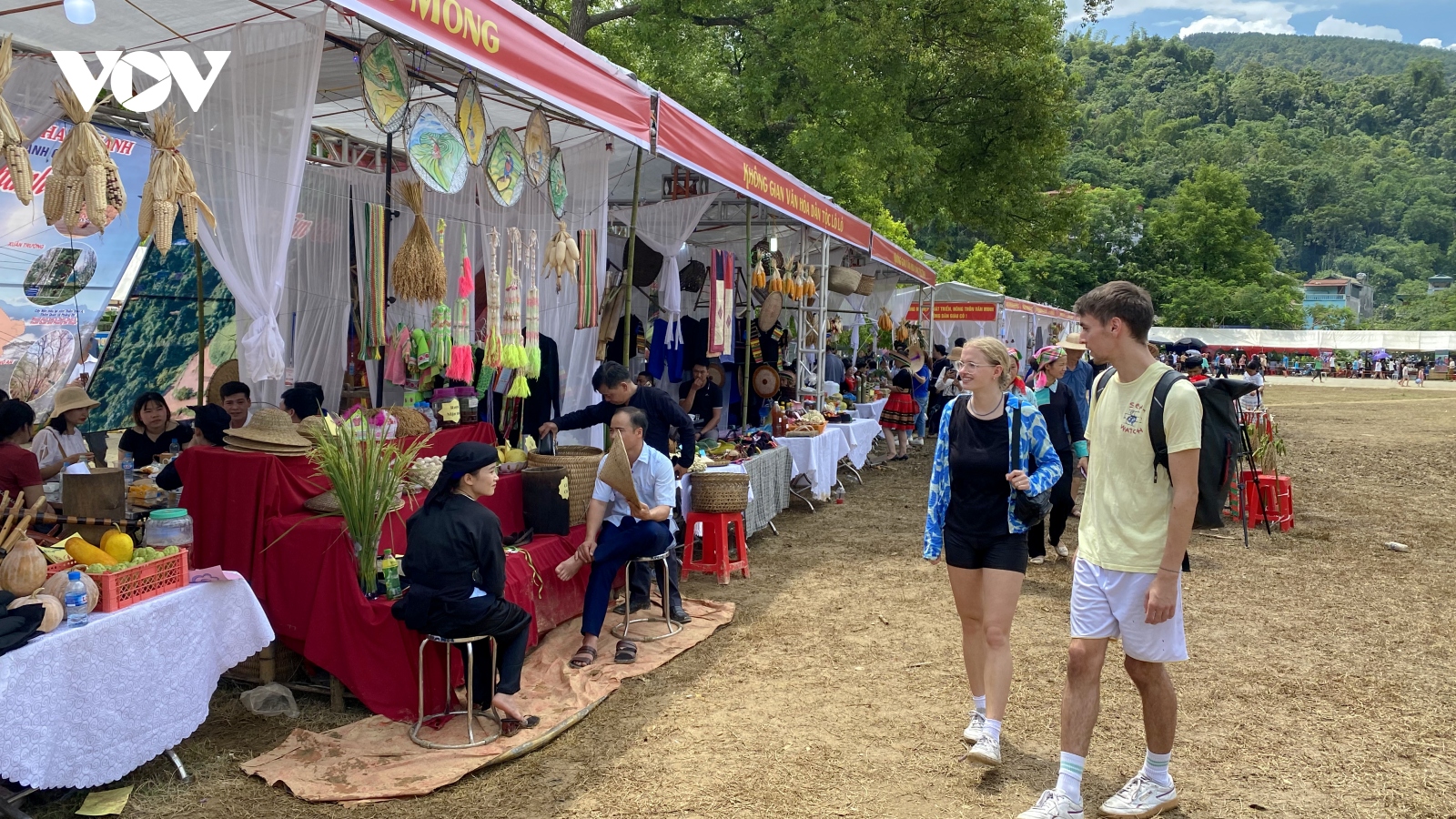 Bảo Lạc đón lượng khách kỷ lục trong Tuần lễ Văn hóa – Chợ tình Phong lưu
