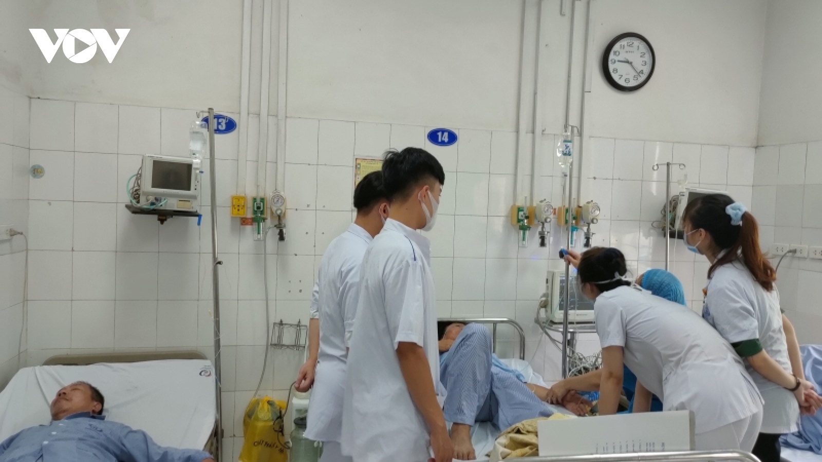 Sốt xuất huyết tăng mạnh ở Hà Nội, có ổ dịch bùng phát 1,5 tháng