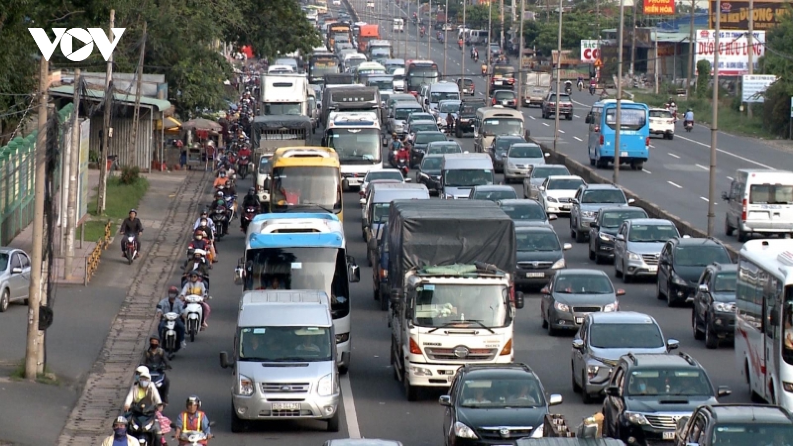 Quốc lộ trong thành phố: Giao về cho địa phương quản lý là cần thiết