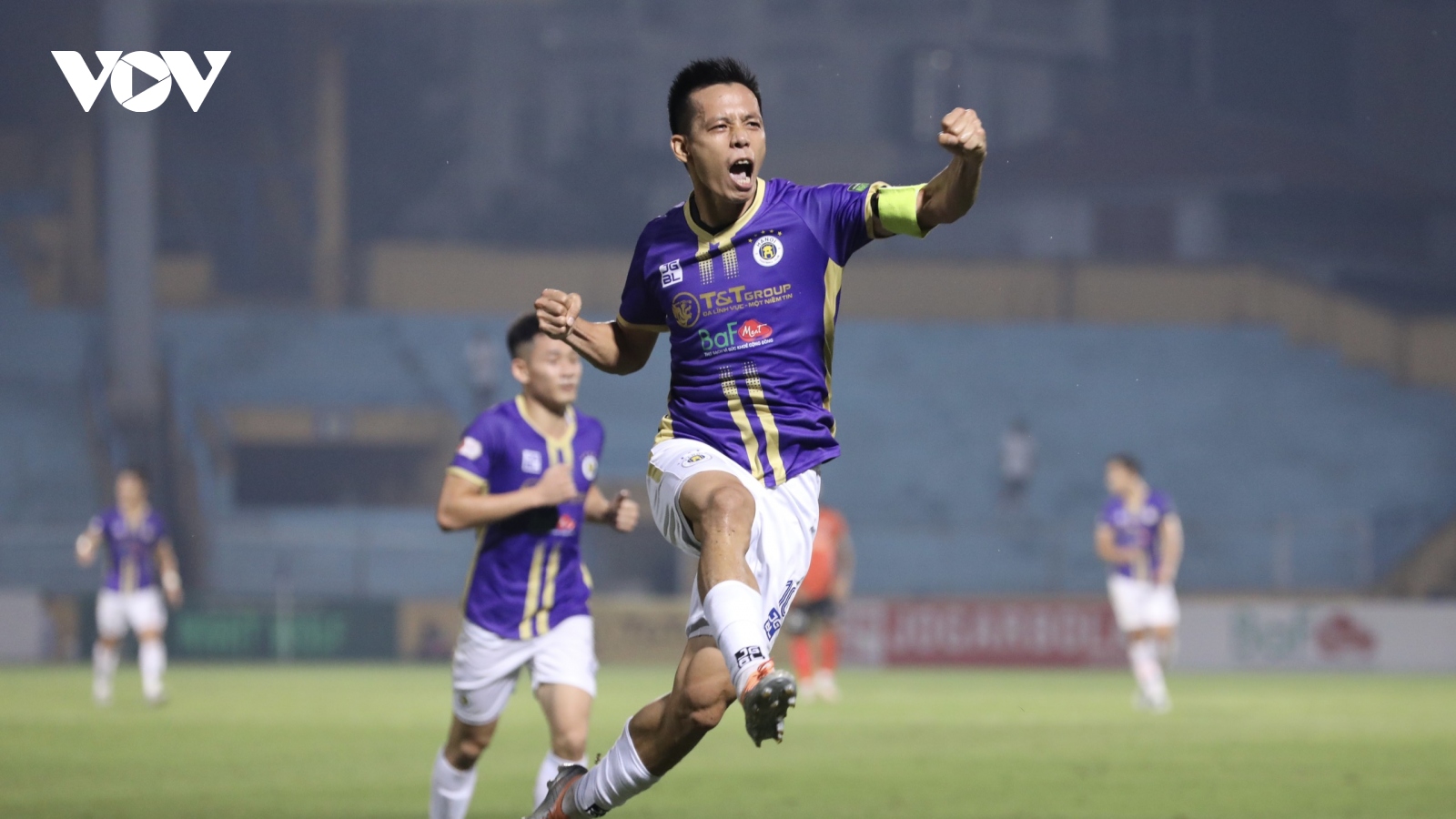 Văn Quyết - "Huyền thoại sống" của Hà Nội FC
