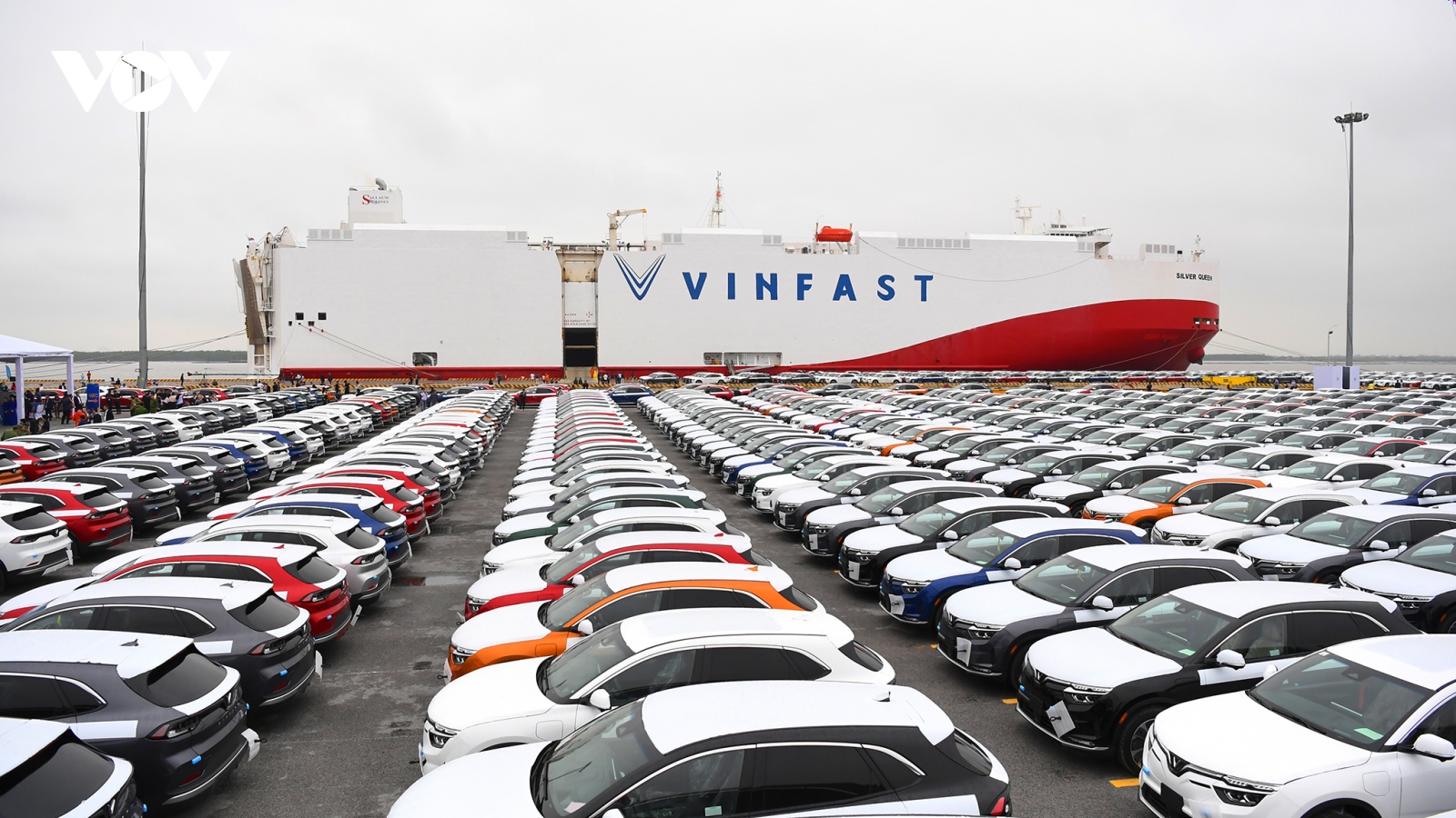 Hình ảnh 999 xe điện VinFast VF8 xuất khẩu sang Mỹ