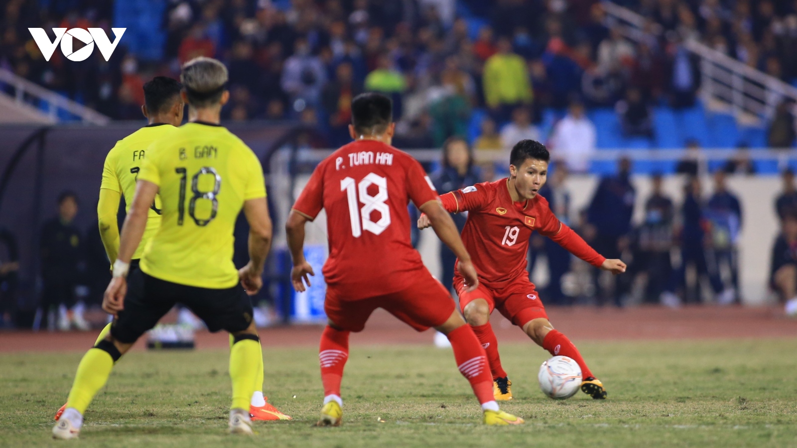 Quang Hải thi đấu 10 phút vẫn tạo nên ''tiếng ồ'' ở trận ĐT Việt Nam thắng Malaysia