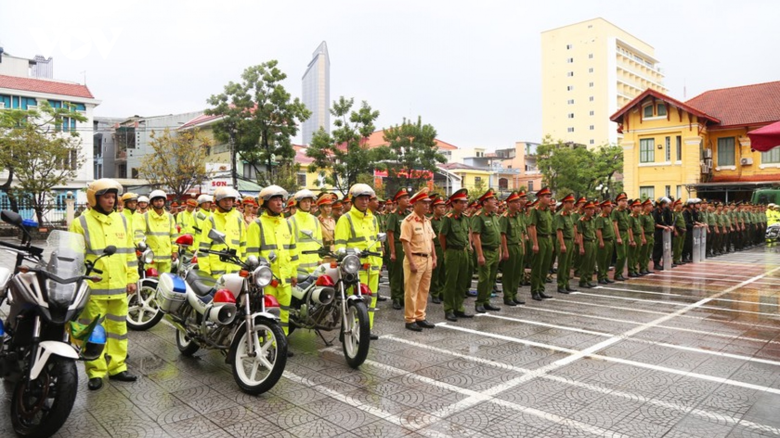 Thừa Thiên Huế tăng cường đảm bảo an toàn giao thông dịp Tết Nguyên đán