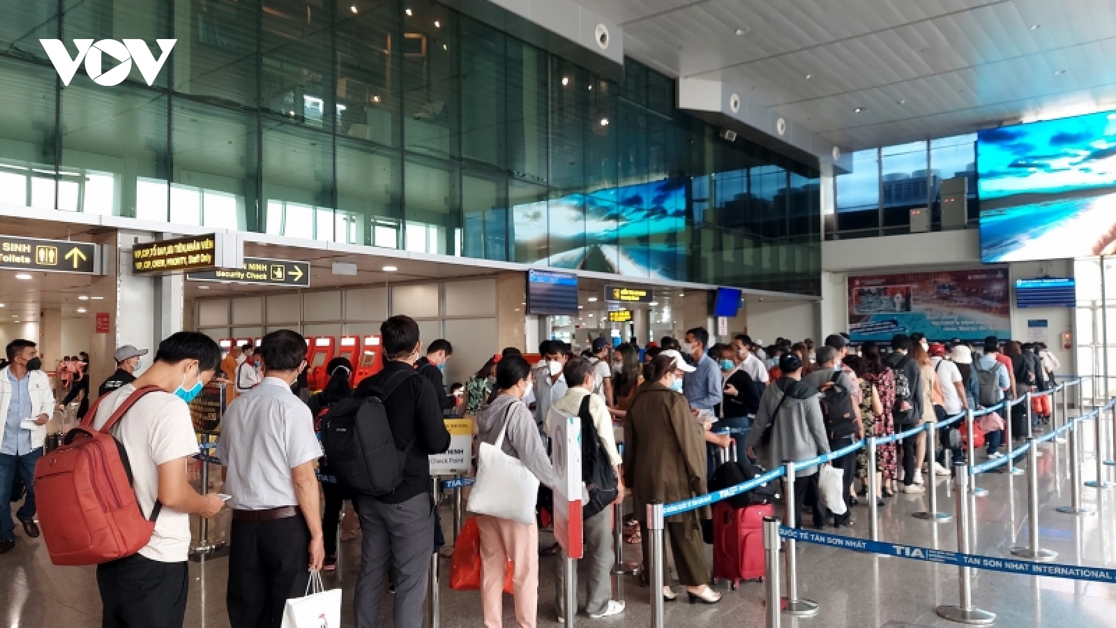 Khách qua sân bay Tân Sơn Nhất dịp Tết 2023 sẽ tăng kỷ lục