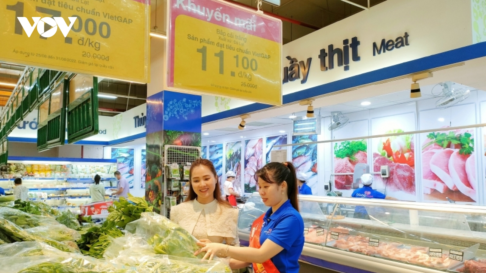 Người dân Hà Nội, TP.HCM đang có xu hướng gia tăng mua sắm